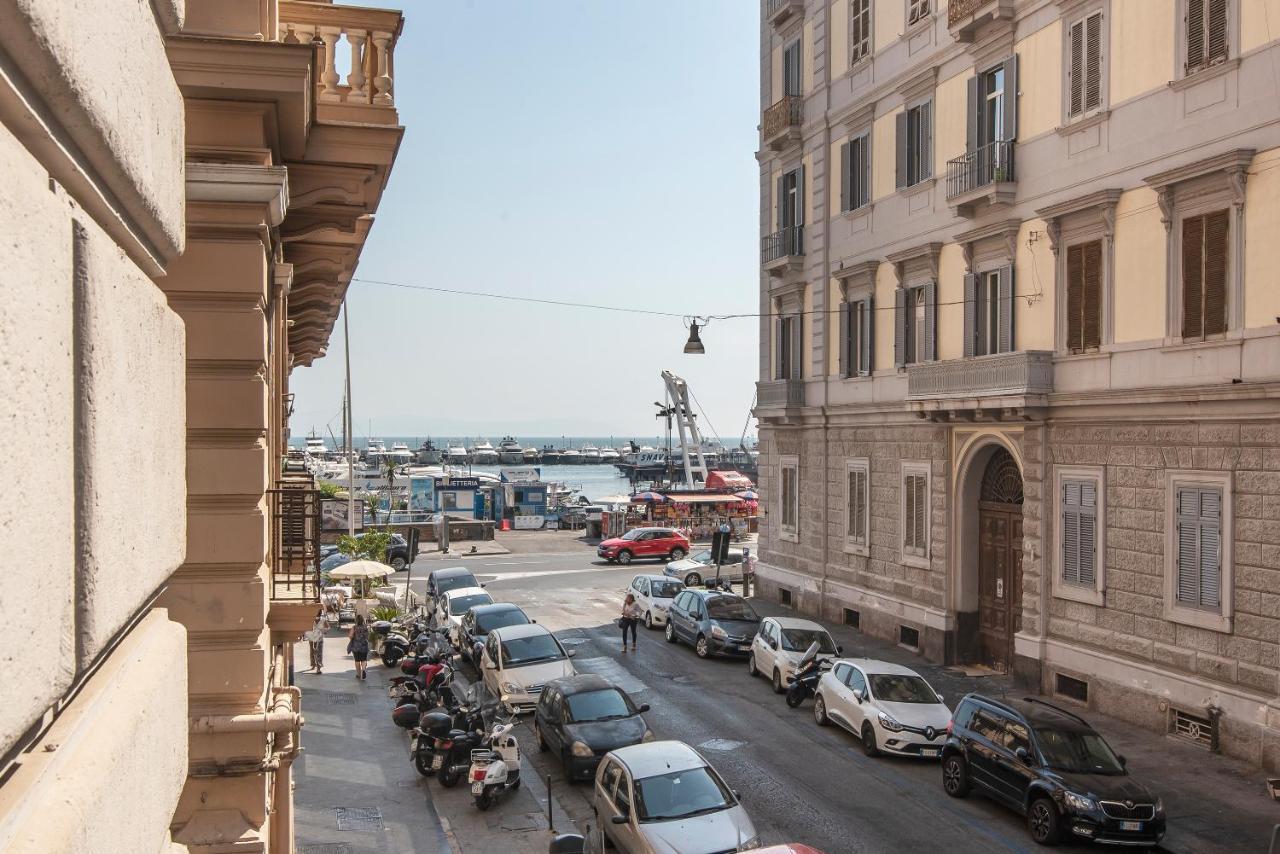 Hotel Napul'è 19 à Naples Extérieur photo