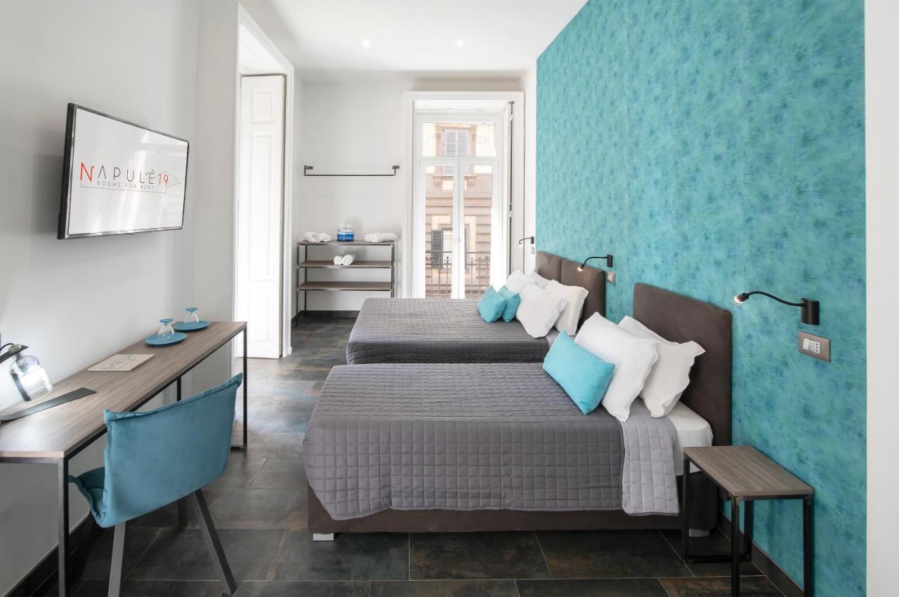 Hotel Napul'è 19 à Naples Extérieur photo